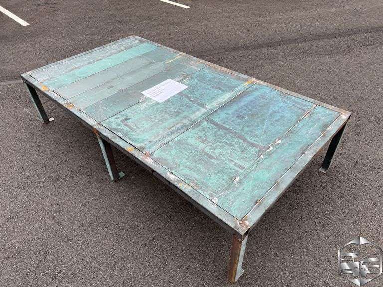 Metal Work Bench 89”L x 47.5”W x 19.5”H