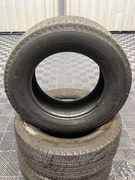 265/65/18  Michelin Tires