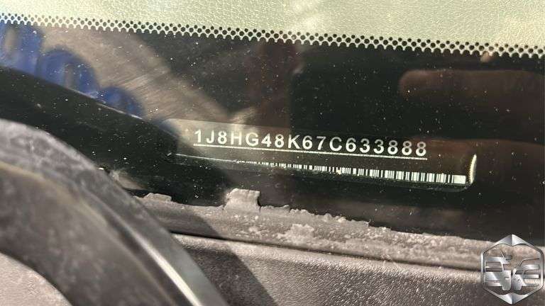 2007  Jeep  Commander   Sport