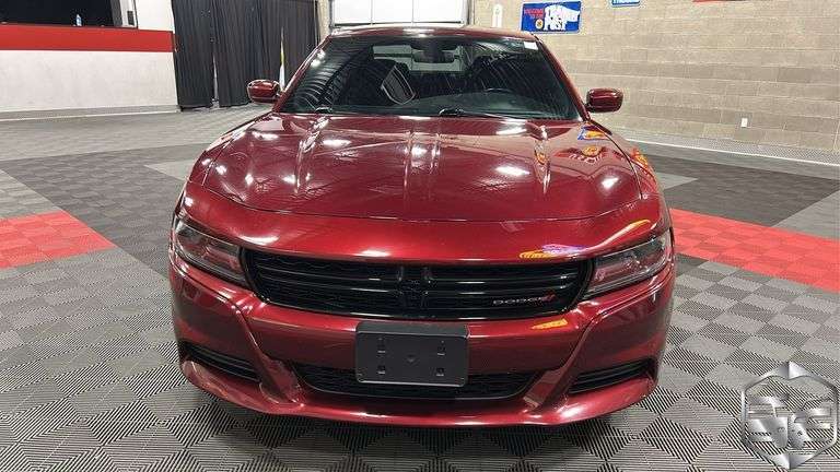2020  Dodge  Charger   SXT
