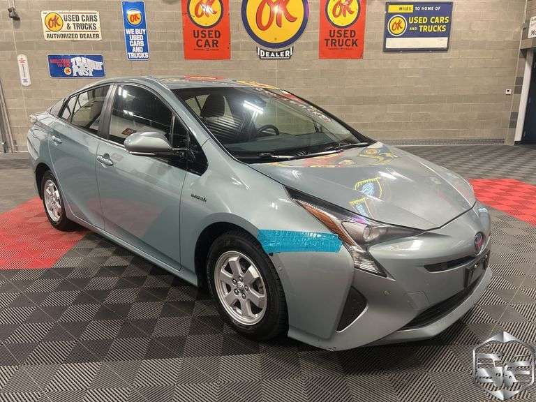 2017  Toyota  Prius   Three