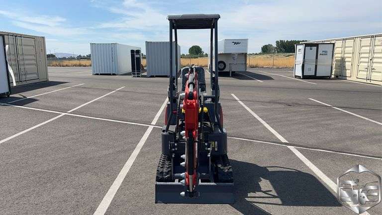 AGT Industrial MX15RX Mini Excavator