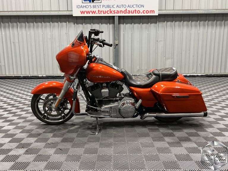 2014  Harley-Davidson  FLHXS Street Glide  Special