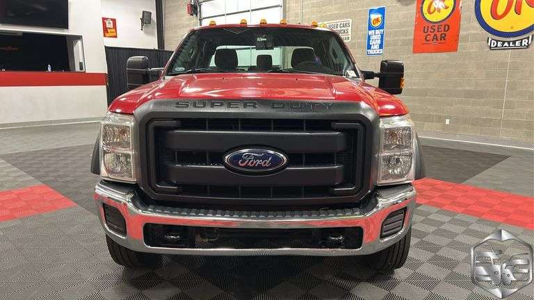 2013  Ford  F550 Super Duty