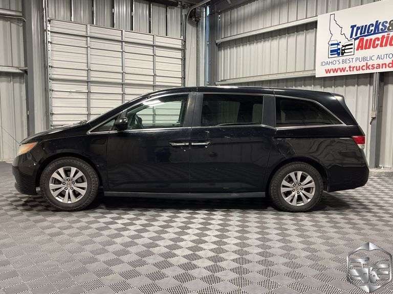 2016  Honda  Odyssey  SE