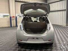 2011  Nissan  Leaf  SL