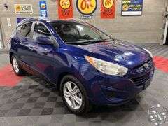 2010  Hyundai  Tucson   GLS