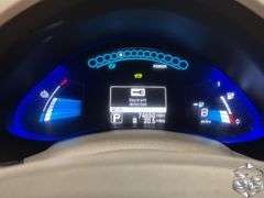 2011  Nissan  Leaf  SL