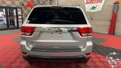 2011  Jeep  Grand Cherokee  Laredo