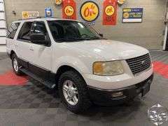 2004  Ford  Expedition   XLT