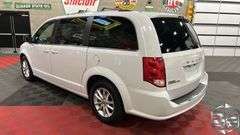 2018  Dodge  Grand Caravan   SXT
