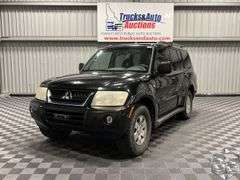 2004  Mitsubishi  Montero  Limited