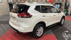 2018  Nissan  Rogue   SV