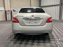 2010  Nissan  Maxima  S