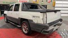 2003  Chevrolet  Avalanche