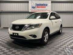 2014  Nissan  Pathfinder  SV