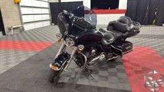 2014  Harley-Davidson  FLHTCU   Cruiser