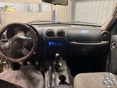 2004  Jeep  Liberty   Sport