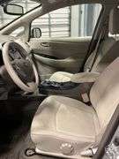 2011  Nissan  Leaf  SL