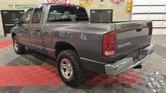 2002  Dodge  Ram 1500   SLT