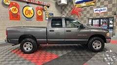 2002  Dodge  Ram 1500   SLT