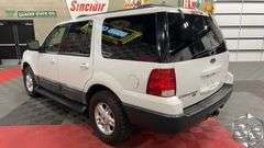 2004  Ford  Expedition   XLT