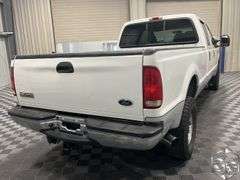 2004  Ford  F350 Super Duty  Lariat