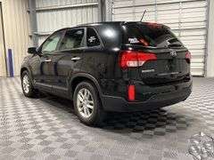 2015  Kia  Sorento  LX