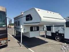 2001  Lance  1030