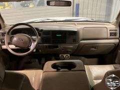 2004  Ford  F350 Super Duty  Lariat