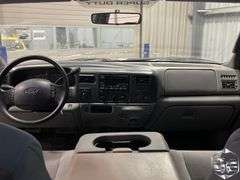 2004  Ford  F350 Super Duty  Lariat