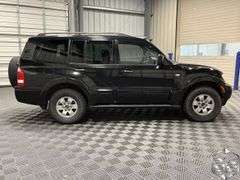 2004  Mitsubishi  Montero  Limited