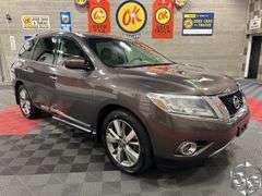 2015  Nissan  Pathfinder  Platinum