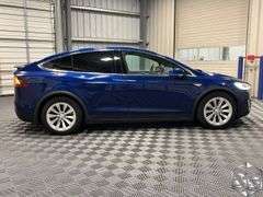 2016  Tesla  Model X  90D