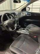 2014  Nissan  Pathfinder  SV