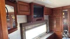 2004  Fleetwood   American Tradition