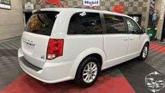 2018  Dodge  Grand Caravan   SXT