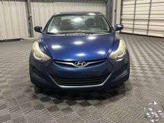 2016  Hyundai  Elantra  SE