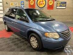2007  Chrysler  Town & Country  LX