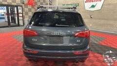 2009  Audi  Q5    Premium Quattro
