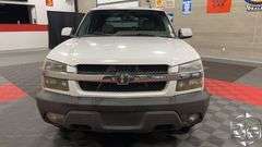 2003  Chevrolet  Avalanche