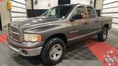 2002  Dodge  Ram 1500   SLT