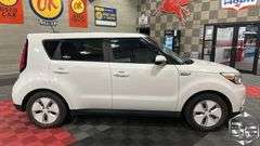 2016  Kia  Soul  +