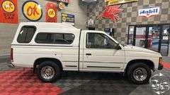 1986  Nissan  Pickup