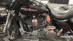 2009  Harley-Davidson  Street Glide   FLHX Cruiser