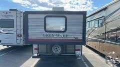 2018  FOREST RIVER  Grey Wolf   19SM