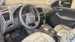 2009  Audi  Q5    Premium Quattro