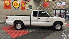 2002  GMC  Sonoma   SL