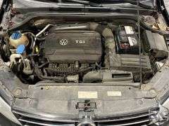 2015  Volkswagen  Jetta  SE