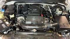 2005  Nissan  Pathfinder  LE